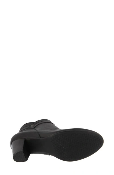 Spring Step Italia Bootie In Black Leather