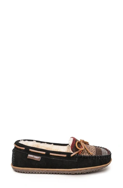 Minnetonka Tilia Faux Fur Lined Moccasin Slipper In Black Multi