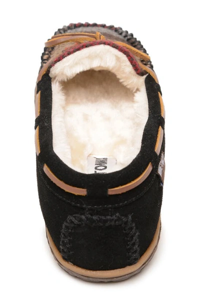 Minnetonka Tilia Faux Fur Lined Moccasin Slipper In Black Multi