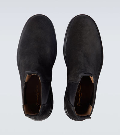 Gianvito Rossi Chester Suede Ankle Boots In Black