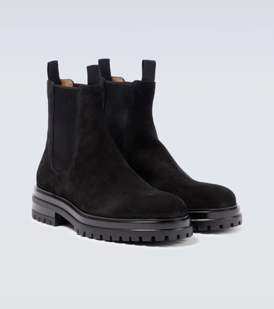 Gianvito Rossi Chester Suede Ankle Boots In Black
