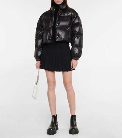 Prada Re-nylon Convertible Cropped Down Jacket In Nero