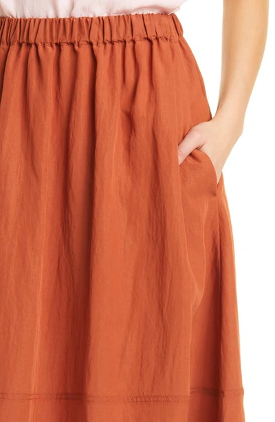 Shop Vince Tiered Pull-on Skirt In Rust Amber