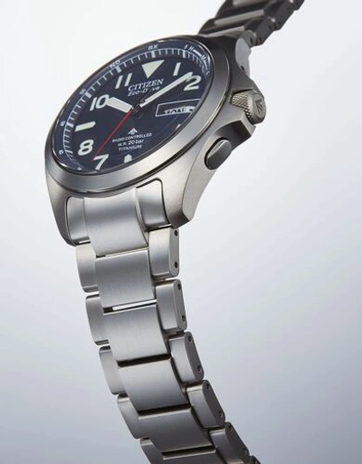 Pre-owned Citizen Promaster Land Eco-drive At6080-53l Solar Men's Watch From Japan