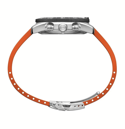 Pre-owned Luminox Pacific Diver Xs.3149 Chrono 44mm Orange Rubber Steel Quartz Men's Watch