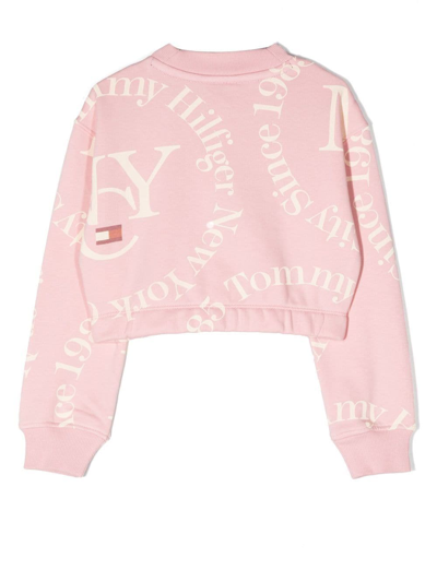 Shop Tommy Hilfiger Junior Logo-print Crew Neck Sweatshirt In Rosa