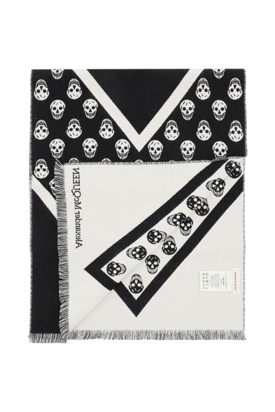 Shop Alexander Mcqueen Sport Skull Wool Scarf In Black,white