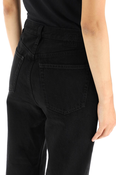Shop Totême Classic Cut Jeans In Organic Cotton In Black