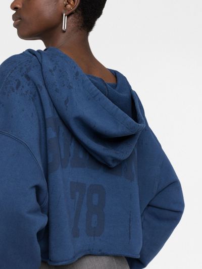 Golden Goose Paint Splatter-effect Cropped Hoodie In Blau