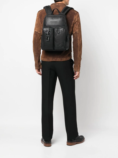 Piquadro Debossed-logo Detail Backpack In 黑色