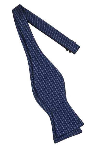 Shop Nordstrom Solid Silk Bow Tie In Navy