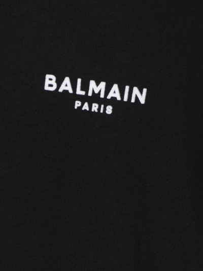 Shop Balmain T-shirt In Nero/bianco