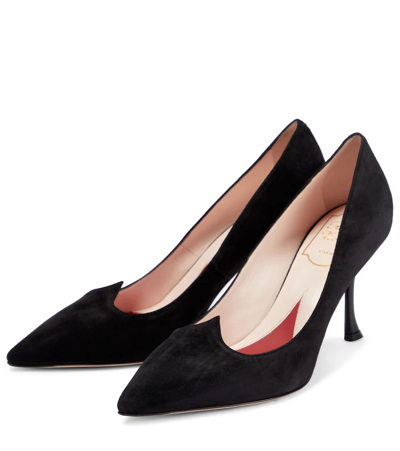 Roger Vivier I Love Vivier Heart-shaped Suede Pumps In Nero