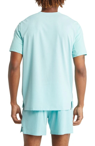 Brady Run Short Sleeve T-shirt In Aqua