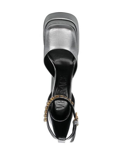 MEDUSA HEAD 吊饰高跟鞋