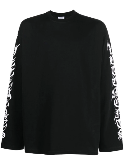 Vetements Gothic Logo Long Sleeve T-shirt In Black | ModeSens