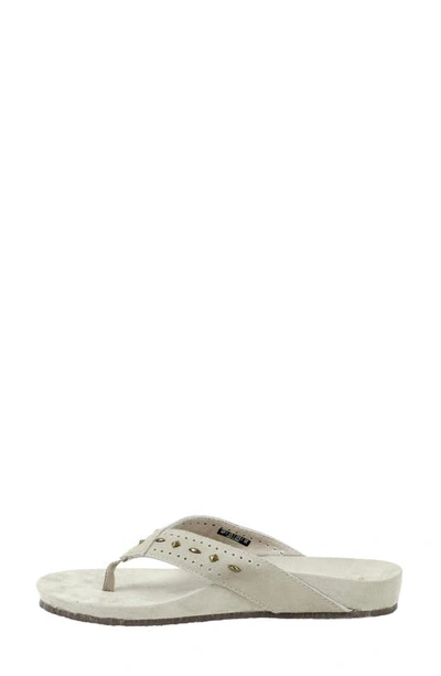 Revitalign Kena Stud Orthotic Flip Flop In Sand