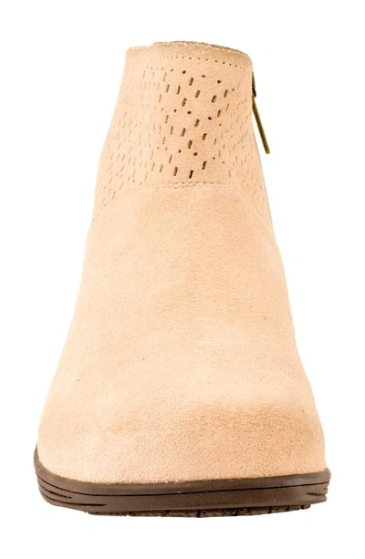 Revitalign Del Mar Orthotic Bootie In Blush