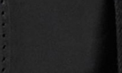 Burberry Monogram Logo Plaque Buckled Belt in Black Calfskin Leather  Pony-style calfskin ref.958985 - Joli Closet