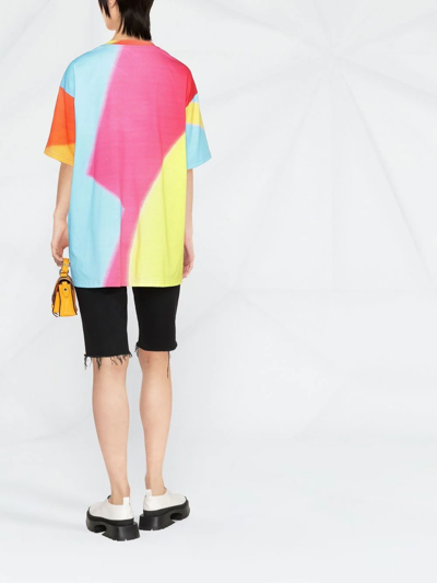 Moschino Projection-print Logo T-shirt In Pink