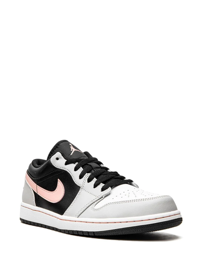 Shop Jordan Air  1 Low Sneakers In Schwarz