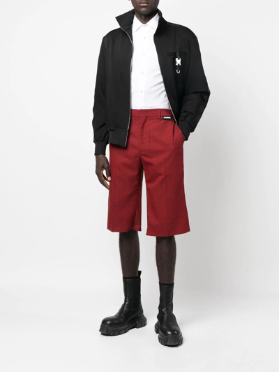 Shop Vetements Houndstooth Tailored Shorts In Rot