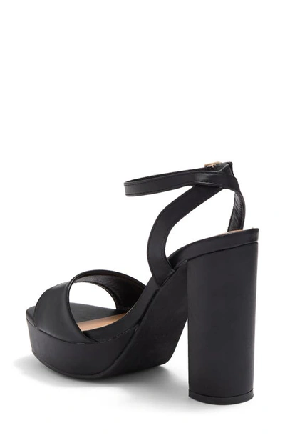Top Guy Shoes Jane Platform Sandal In Black Pu