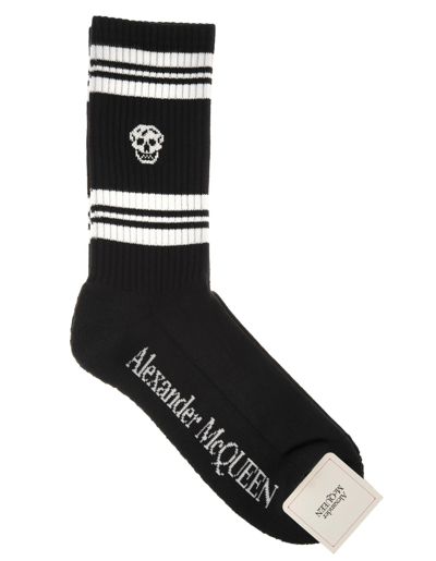 Shop Alexander Mcqueen Man Black And White Skull Socks In Black/ivory