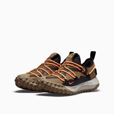 Shop Nike Acg Mountain Fly Low Gtx Se Sneakers Dd2861 In 200