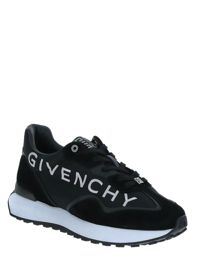 Shop Givenchy Sneaker Giv Runner In Black
