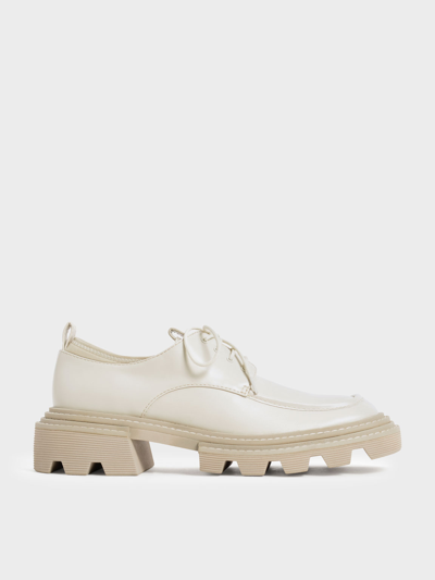 Shop Charles & Keith Chunky Brogues In Chalk