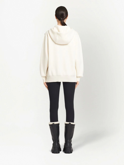 Prada Oversize-sweatshirt Aus Kaschmir Und Lammfell In Weiss