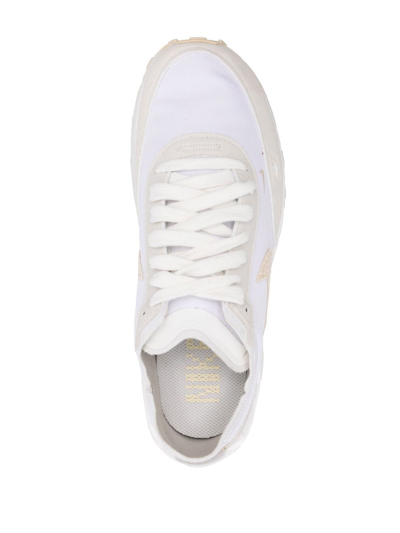 Shop Nike Waffle One Low-top Sneakers In Weiss
