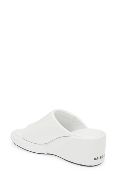 Shop Balenciaga Rise Platform Slide Sandal In White/ Black