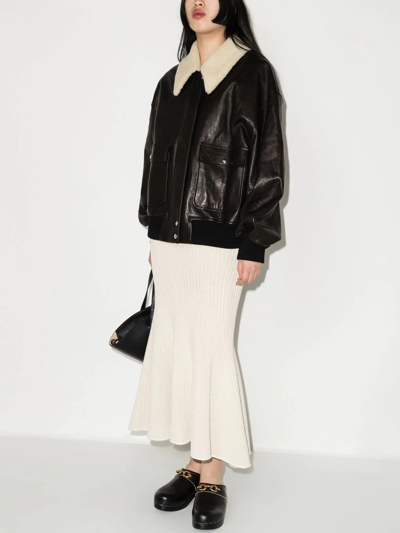 Khaite Shellar Shearling Collar Leather Aviator Jacket In Schwarz