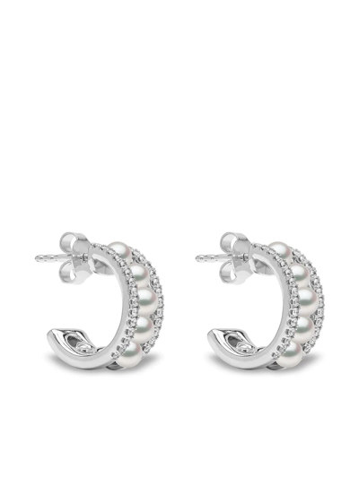 Shop Yoko London 18kt White Gold Eclipse Akoya Pearl And Diamond Hoop Earrings In Silber