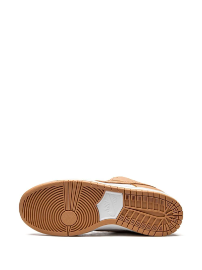 Nike Dunk Low Sneakers In Brown