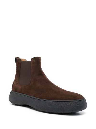 Tod's Gommino Suede Chelsea Boots In Brown