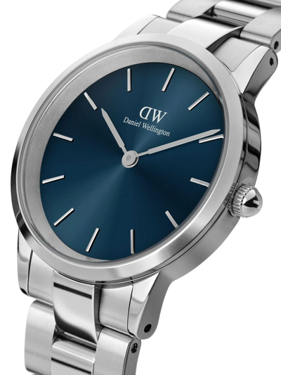 Shop Daniel Wellington Iconic Link 40mm In Blau