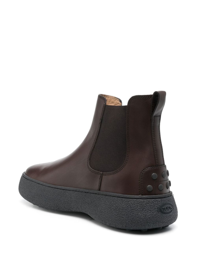 Tod's Leather Chelsea Boots In Braun