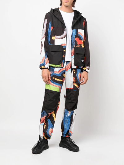 Ambush Abstract-pattern Paneled Technical Jacket In Schwarz