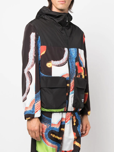 Shop Ambush Abstract-pattern Paneled Technical Jacket In Schwarz