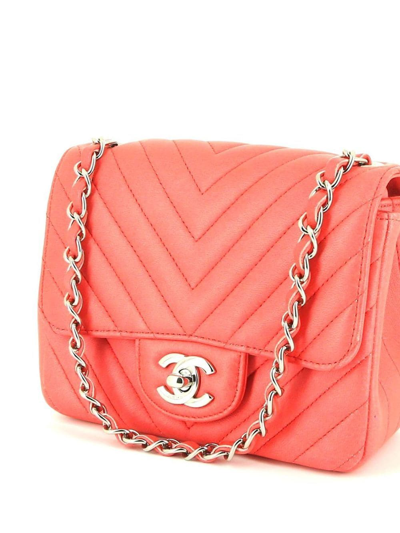 Pre-owned Chanel Timeless Mini Chevron Classic Flap Shoulder Bag In 粉色