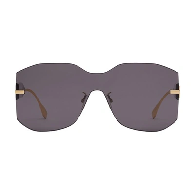 Shop Fendi Graphy Sunglasses In Noir