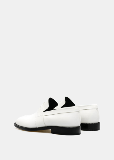 Shop Maison Margiela White Tabi Loafers