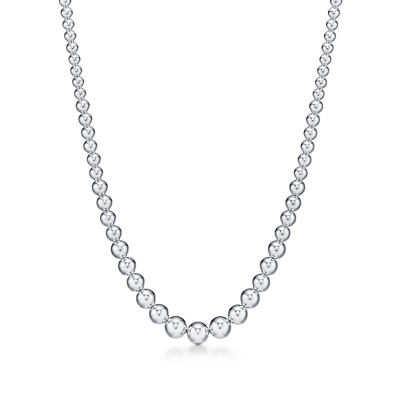 Shop Tiffany & Co Tiffany Hardwear Graduated Ball Necklace In Sterling Silver