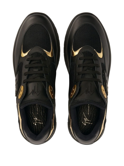 Giuseppe Zanotti Low-top Sneakers Gz Runner Calfskin In Black