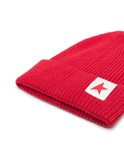 Shop Golden Goose Knitted Logo-patch Beanie In Rot