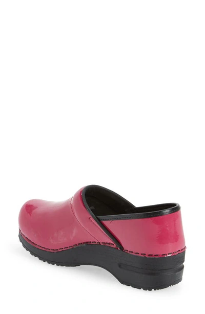 Sanita Professional Clog In Fuchsia 079