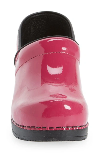 Sanita Professional Clog In Fuchsia 079